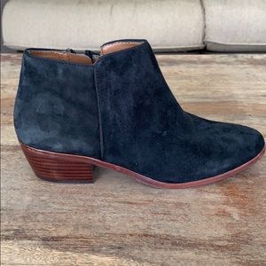 SAM EDELMAN ~ NWOT ~ Black Suede Booties Sz 7